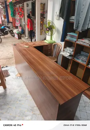 Display Rack and tabil