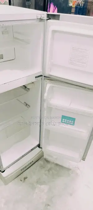 9.5 cft Toshiba Non-Frost Refrigerator for Sale