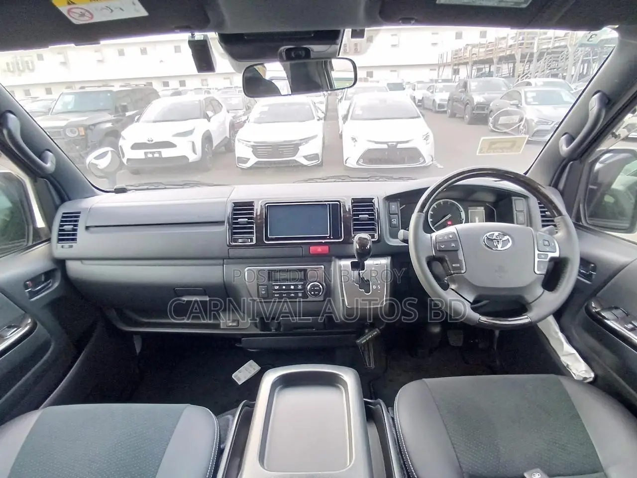Toyota Hiace SUPER GL DARK PRIME 2023