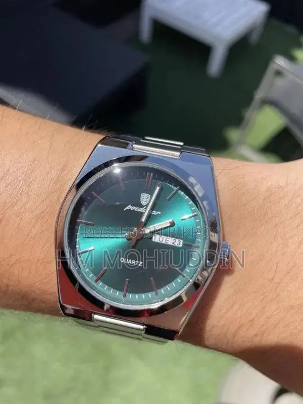 Fashionable Analog Watch – Elevate Your Style Instantly