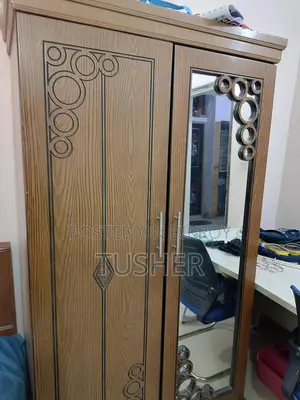 Almirah for sale!