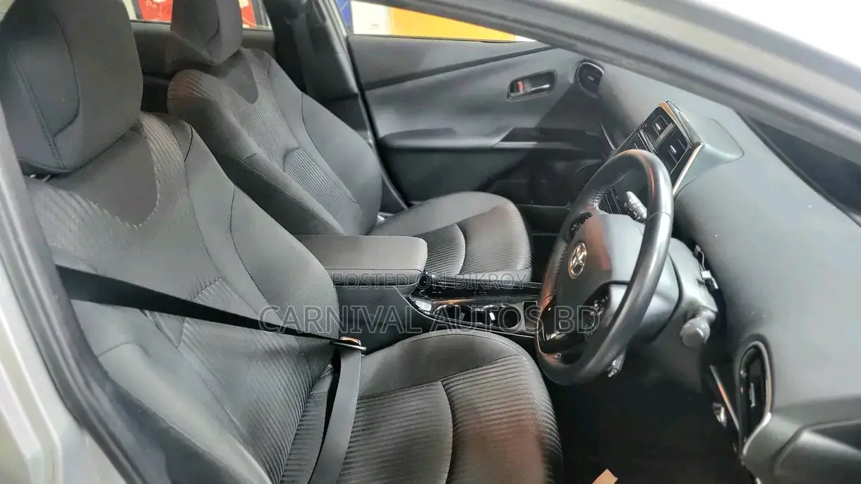 Toyota Prius A 4.5 SHOWROOM READY 2020