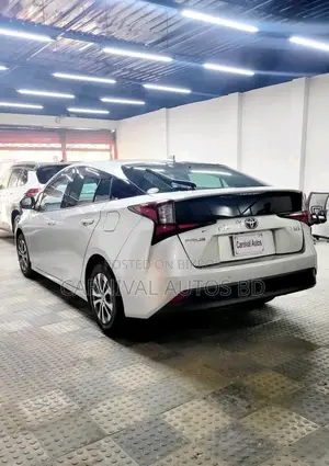 Toyota Prius A 4.5 SHOWROOM READY 2020