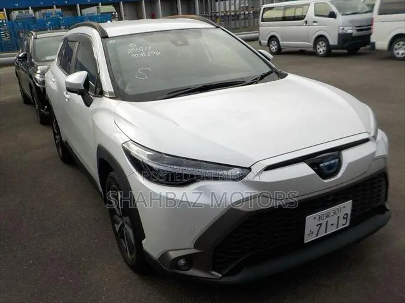 Toyota Corolla Cross 1.8 Hybrid AWD 2021 Pearl