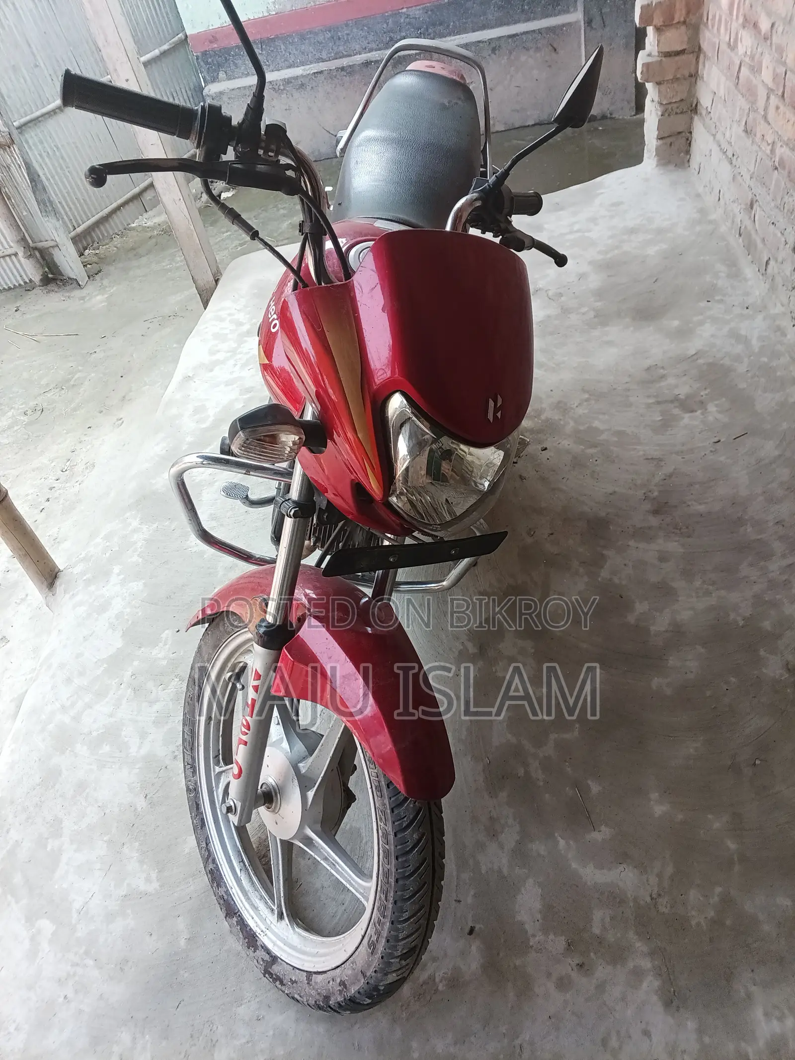 Hero HF Deluxe New 2022