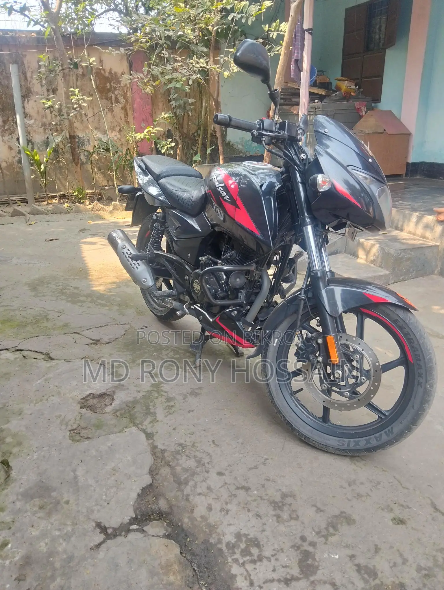 Bajaj Pulsar 150 - 2022