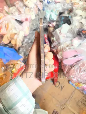 Vivo V23 (ব্যবহৃত)