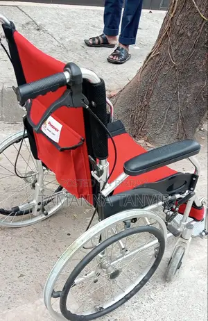 হুইল চেয়ার