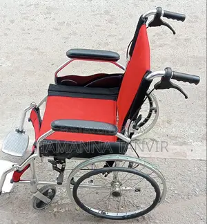 হুইল চেয়ার