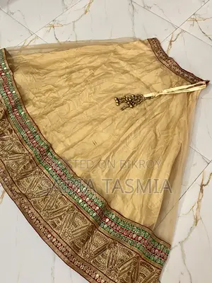 Lehenga Skirt And Orna