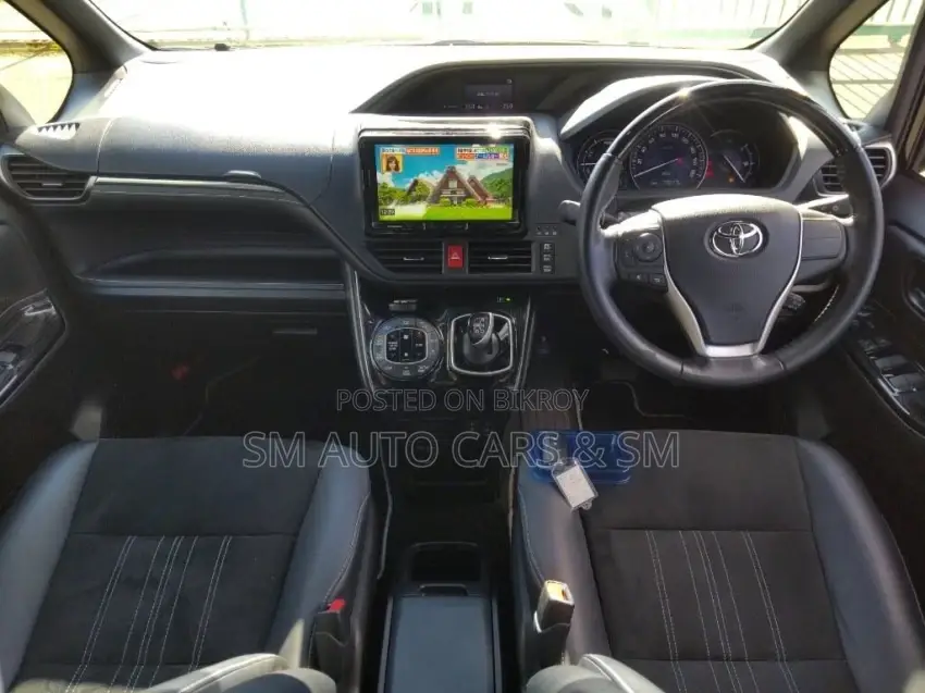 Toyota Esquire Hybrid Gi Premium 2021