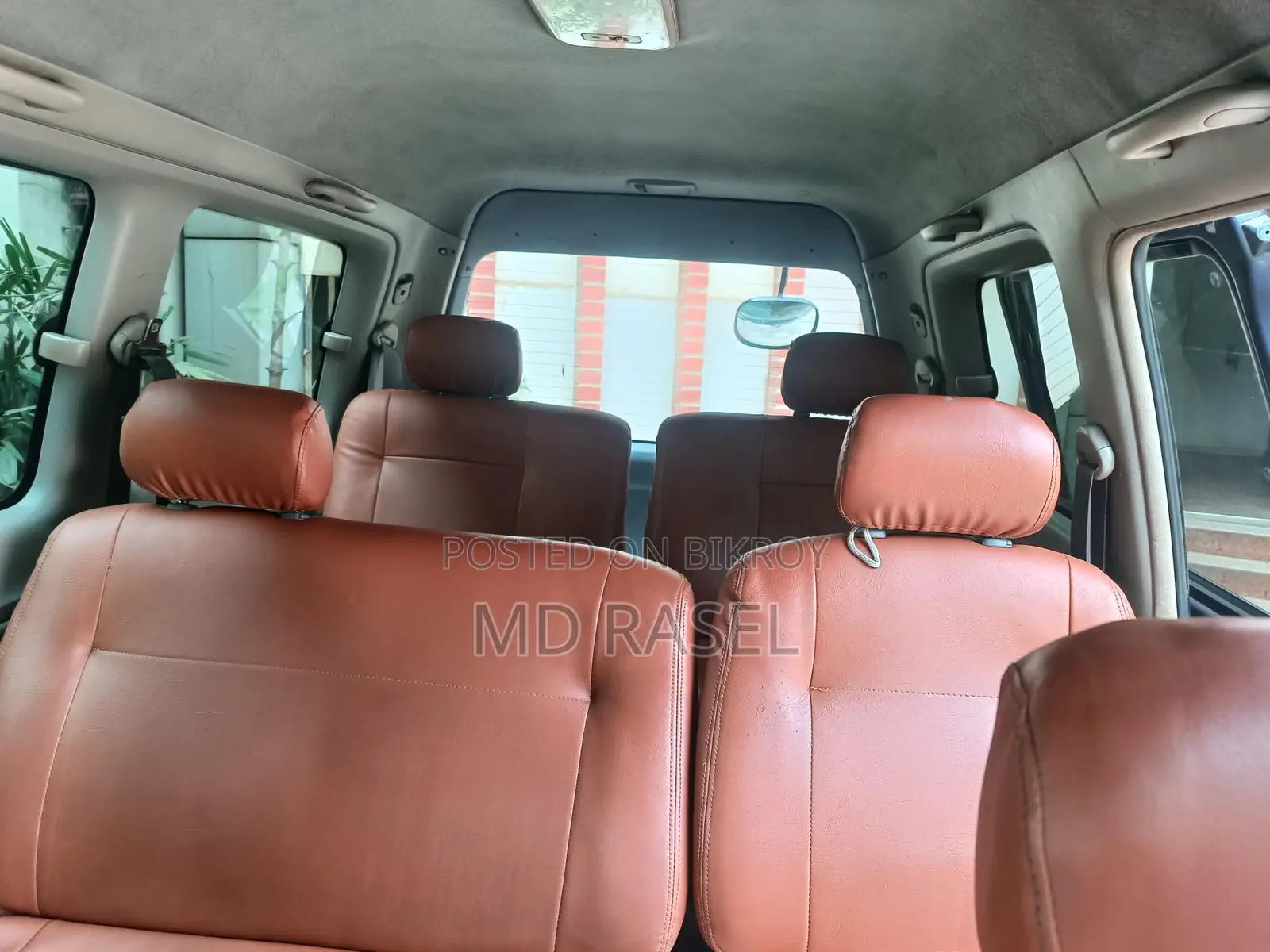 Toyota Noah 2001