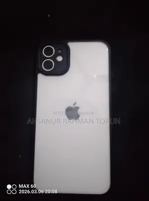 Apple iPhone 11 . (Used)