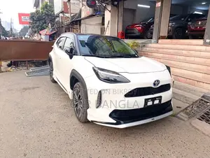 টয়োটা ইয়ারিস ক্রস জেড লেদার ২০২২