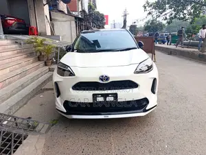 টয়োটা ইয়ারিস ক্রস জেড লেদার ২০২২