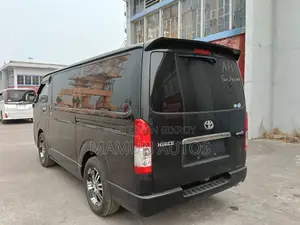 Toyota Hiace SUPER GL black 2020