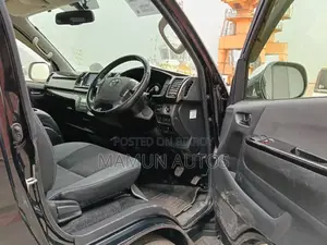 Toyota Hiace SUPER GL black 2020
