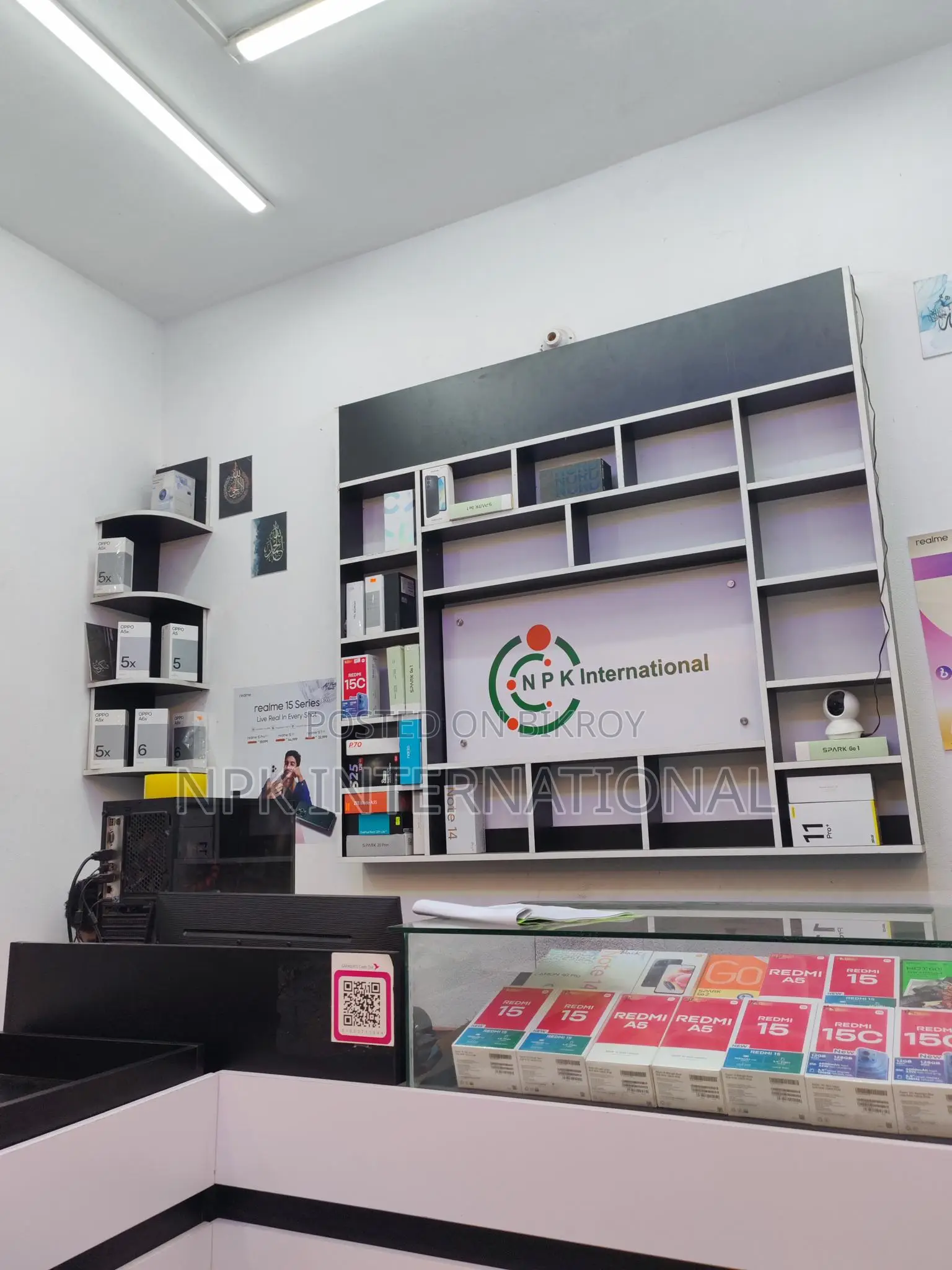 Shop Decoration