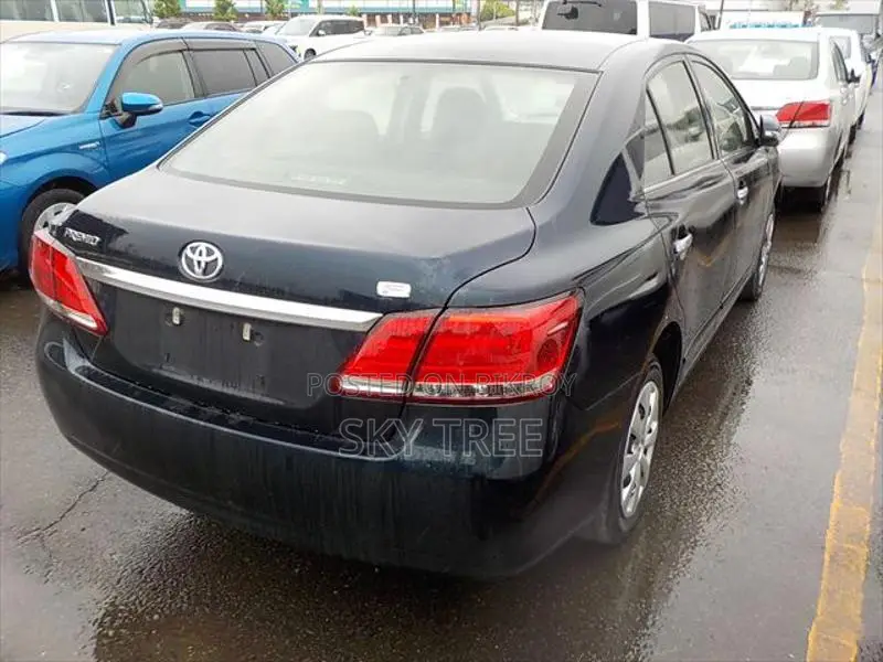 Toyota Premio F Package 2020