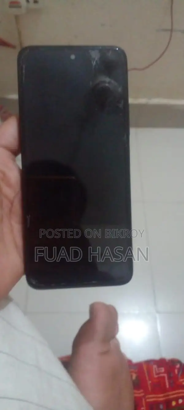 Xiaomi Redmi 6+6/128 (Used)