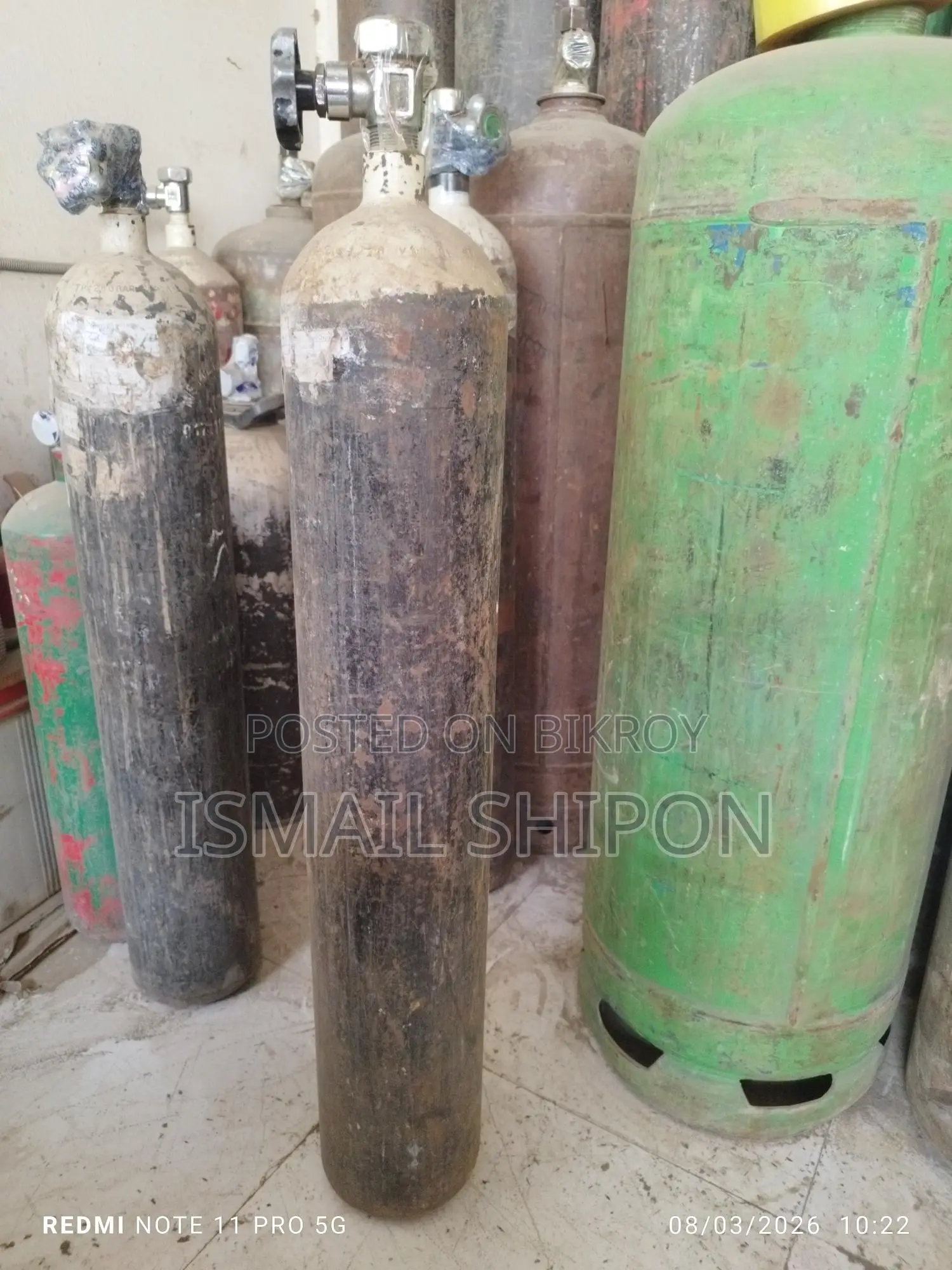 2.00 Medical Oxygen Cylinder 12000
