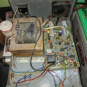 800W IPS Built with 100% Copper Transformer