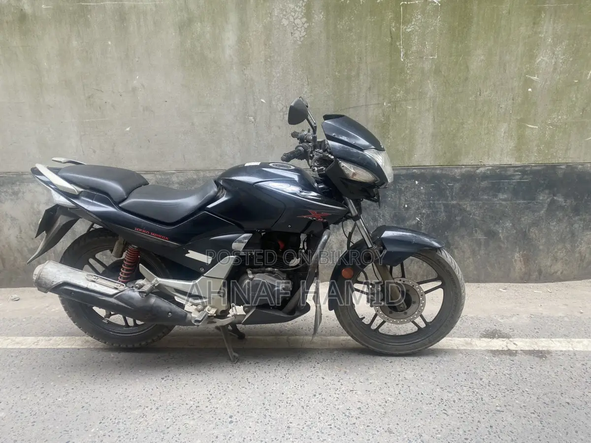 Hero CBZ Xtrem 2013