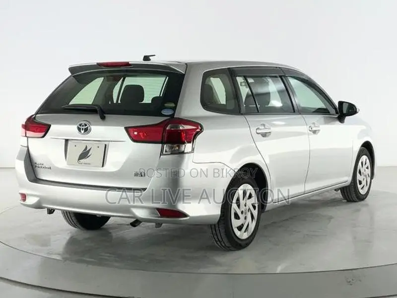 Toyota Fielder Hybrid EX package 2021