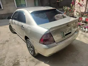 Toyota Corolla x 2005
