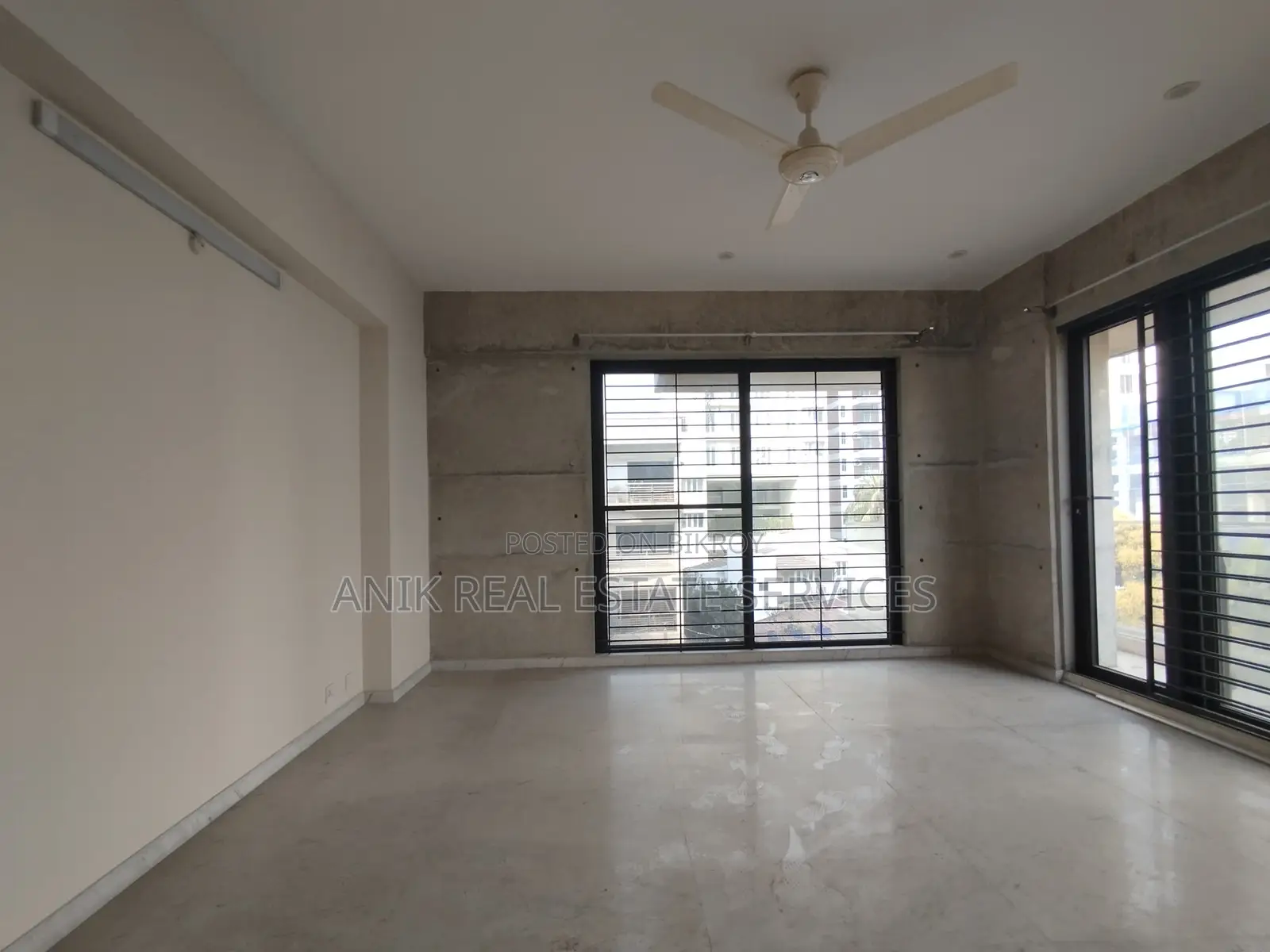 Good Quality 4000 Sft Semi Farnised Flat Rent At Baridhara