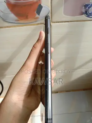 Apple iPhone 8 Plus (Used)