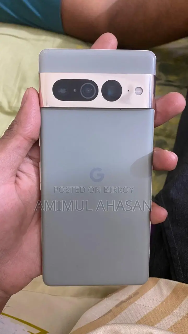 Google Pixel 7 Pro . (Used)