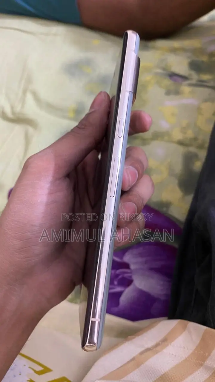Google Pixel 7 Pro . (Used)