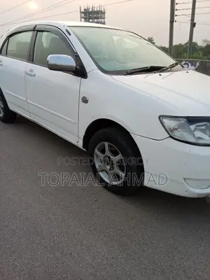 Toyota Corolla . 2004
