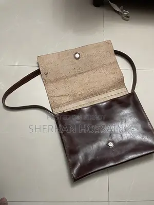 আসল চামড়ার হাতে তৈরি মেসেঞ্জার, ল্যাপটপ ব্যাগ