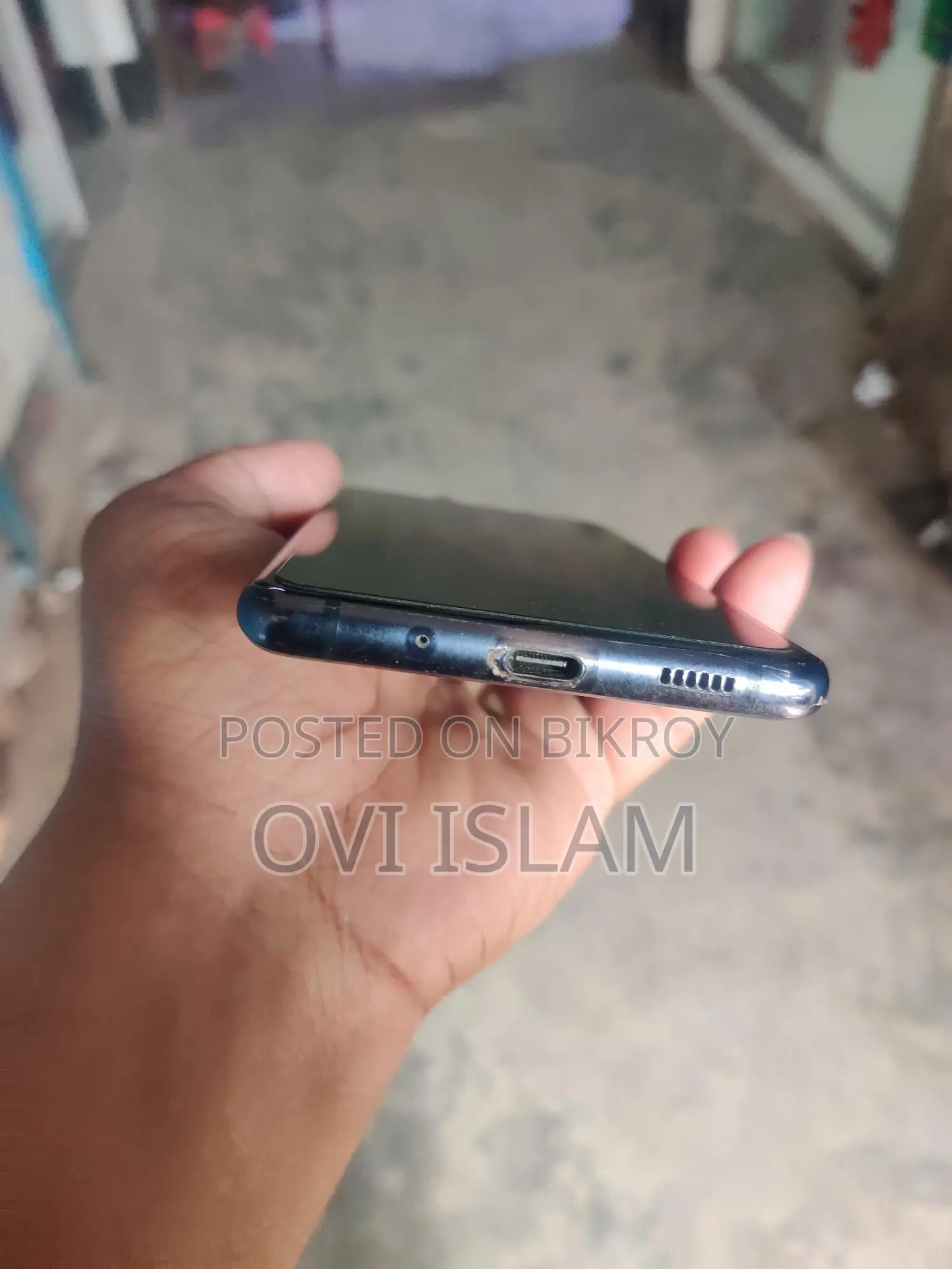 Samsung Galaxy S20 FE . (Used)
