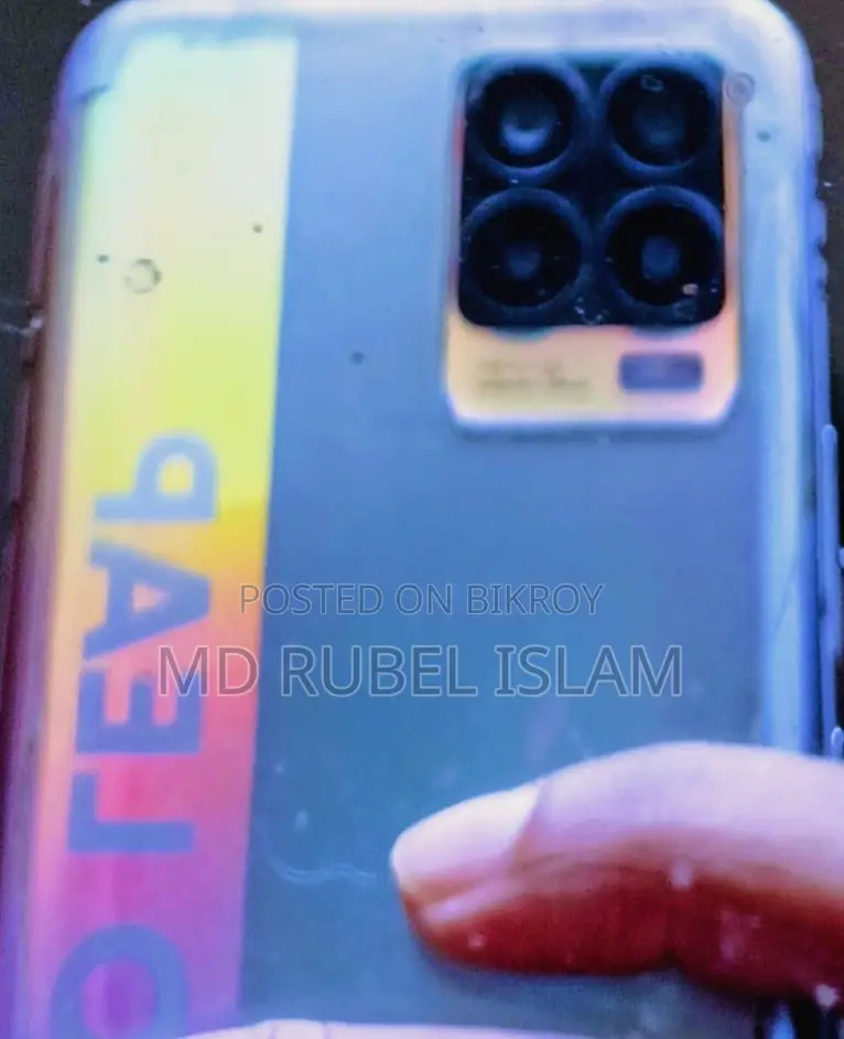 Realme 8 8/128 (Used)