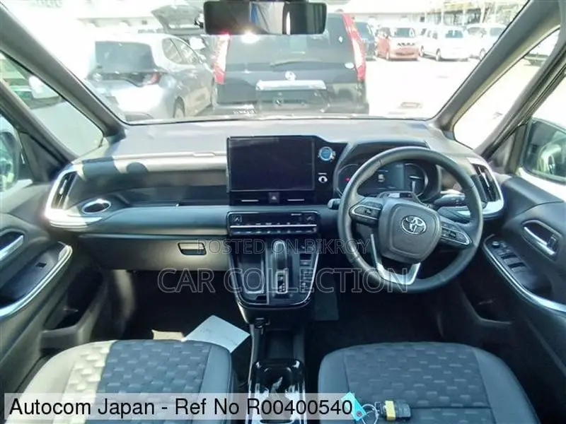 Toyota Voxy S-Z 2022