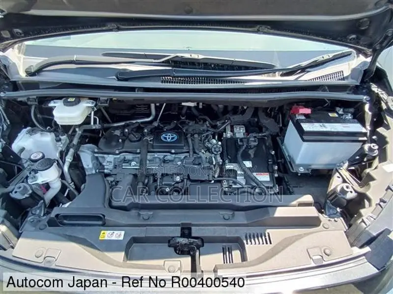 Toyota Voxy S-Z 2022