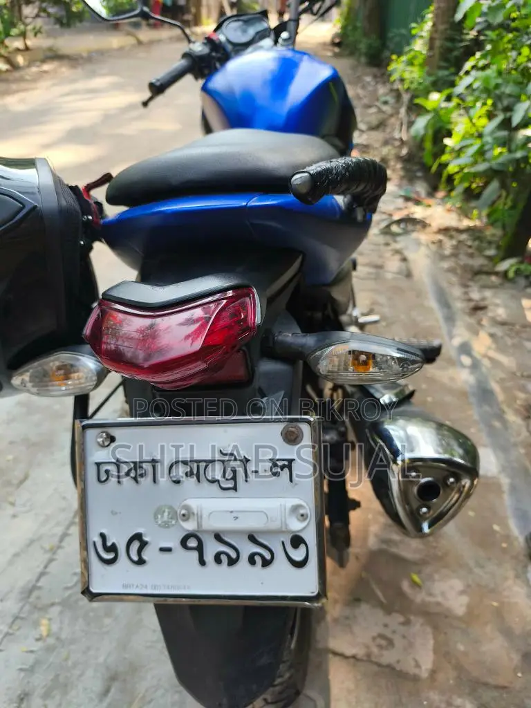 Runner KnightRider . 2023