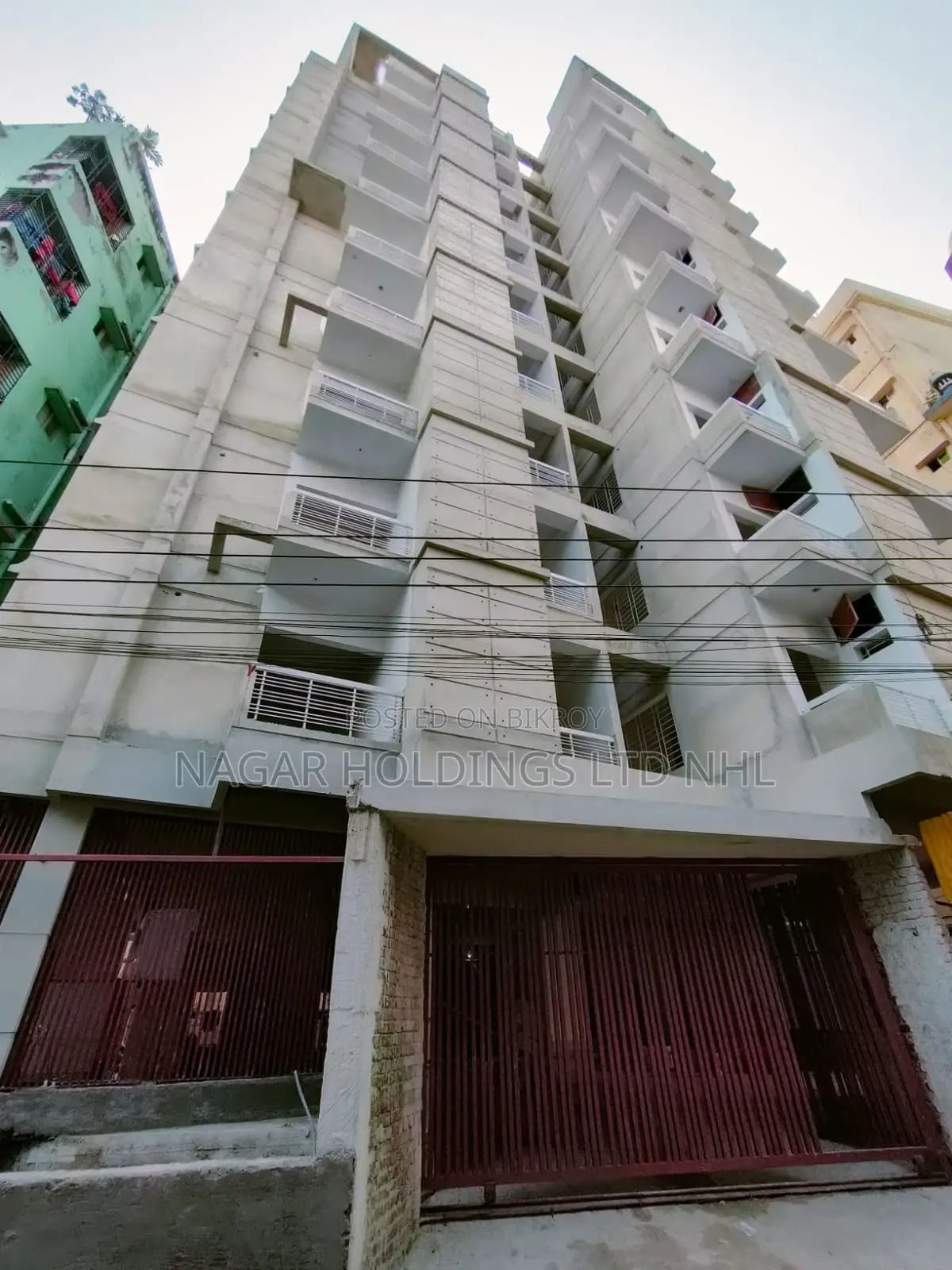 Ready-to-move apartments for sale at attractive prices in Adabor