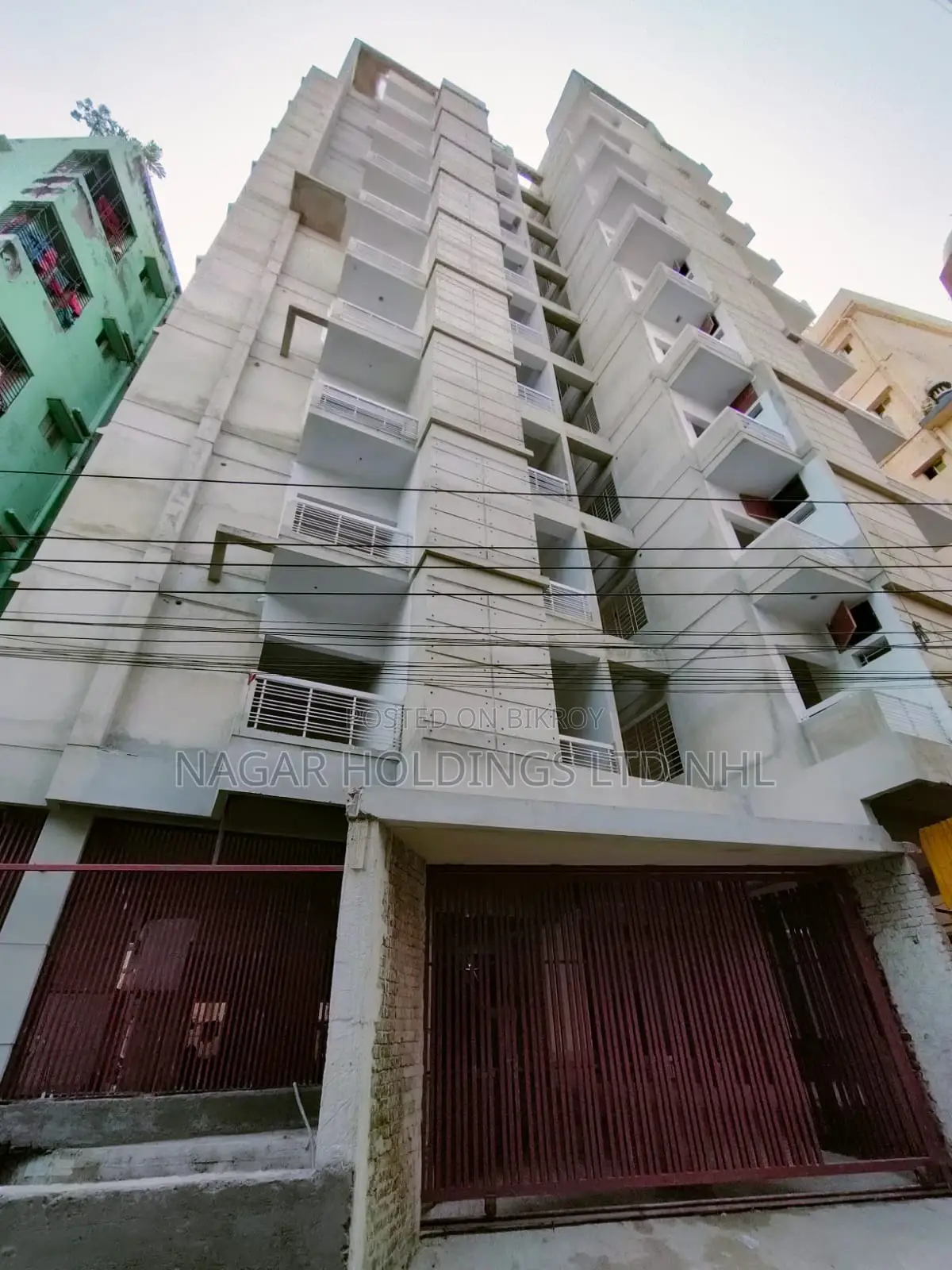 Ready-to-move apartments for sale at attractive prices in Adabor