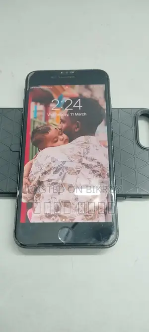 Apple iPhone 7 Plus , (Used)