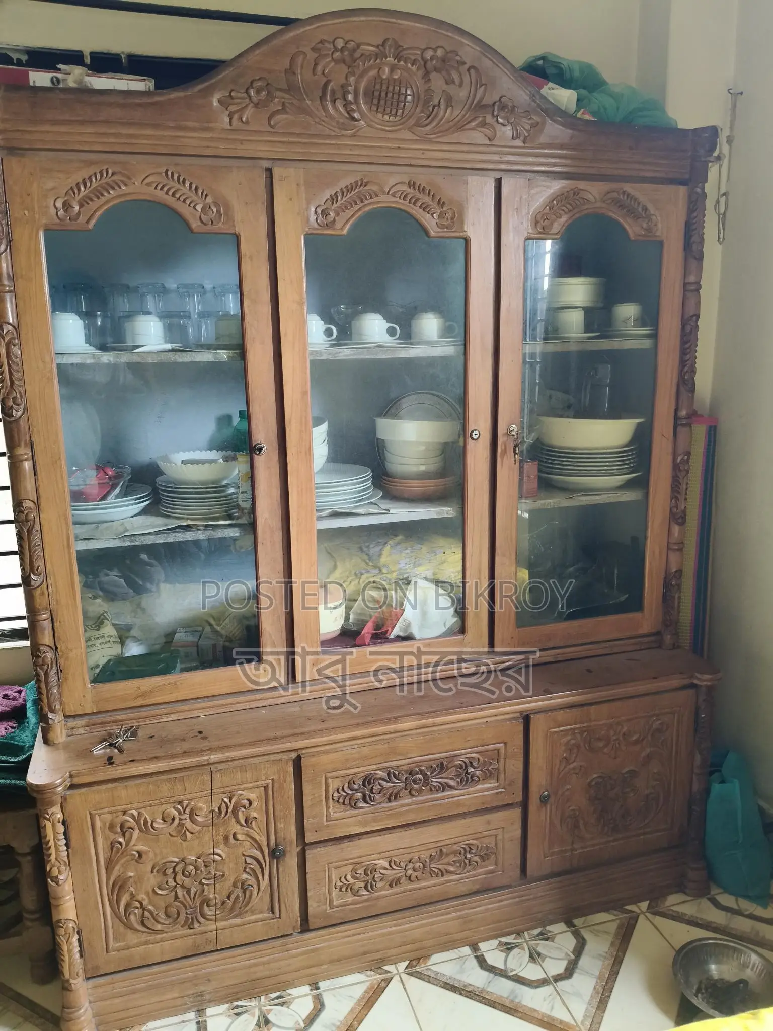 Showcase for Sale
