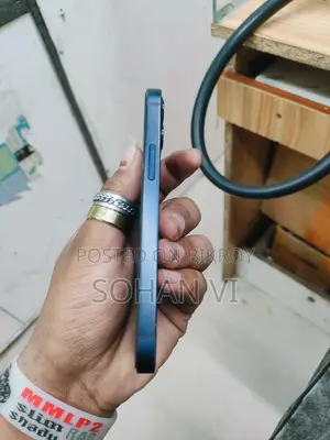 Apple iPhone 12 Mini . (Used)