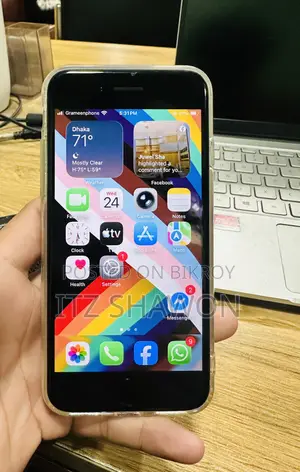 Apple iPhone SE (Used)