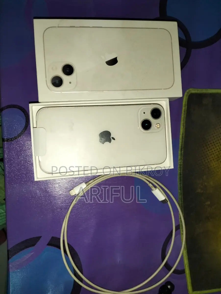 Apple iPhone 13 . (Used)