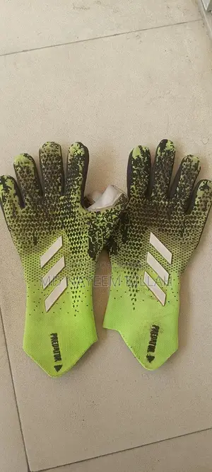 Football Goalkeeper Gloves