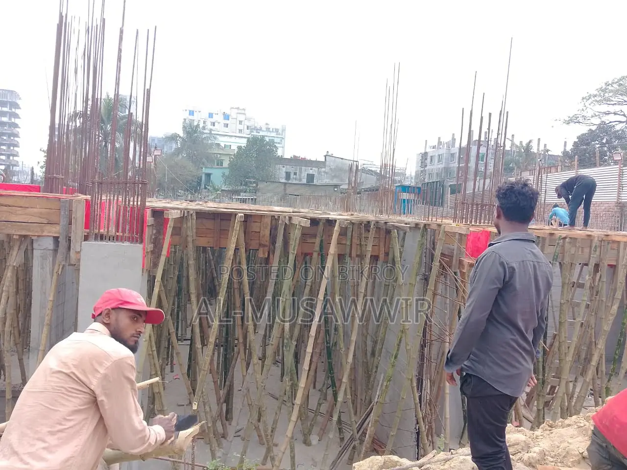 নতুন ব্যবসায়িক সম্ভাবনার জন্য মেইন রোড স্পেস–স্বপ্নসিন্ধু প্রজেক্ট