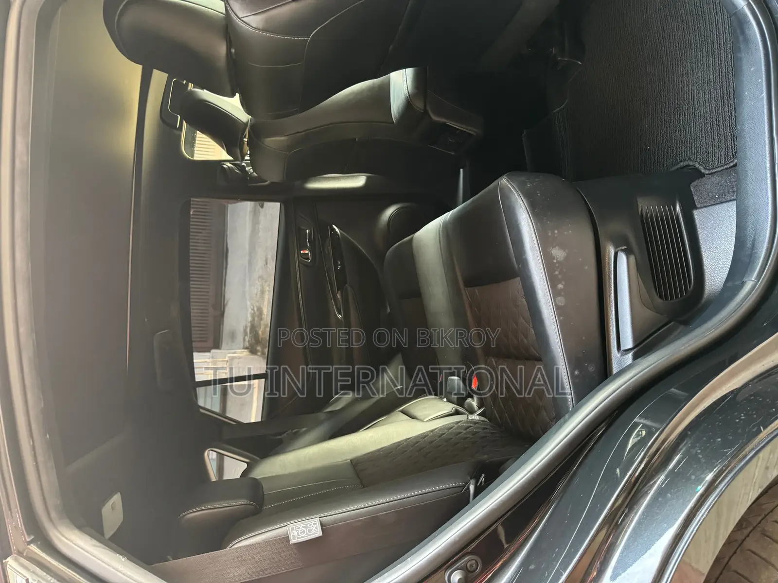 Toyota Harrier SUNROOF PREMIUM 2020